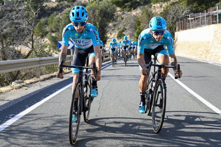 LA VF GROUP BARDIANI-CSF FAIZANÈ TORNA IN RITIRO AD ALTEA E ANNUNCIA L’ESORDIO ALLA CLASSICA VALENCIANA.