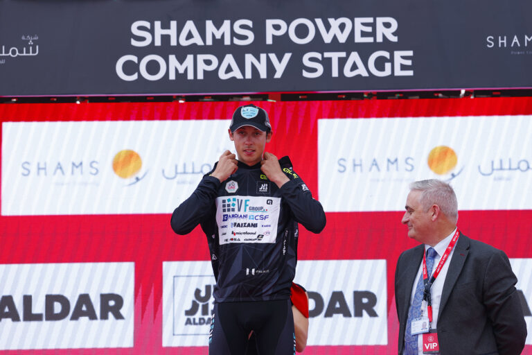 VF GROUP BARDIANI-CSF FAIZANÈ: UAE TOUR. MANUELE TAROZZI IN TESTA ALLA CLASSIFICA DEI TRAGUARDI VOLANTI.