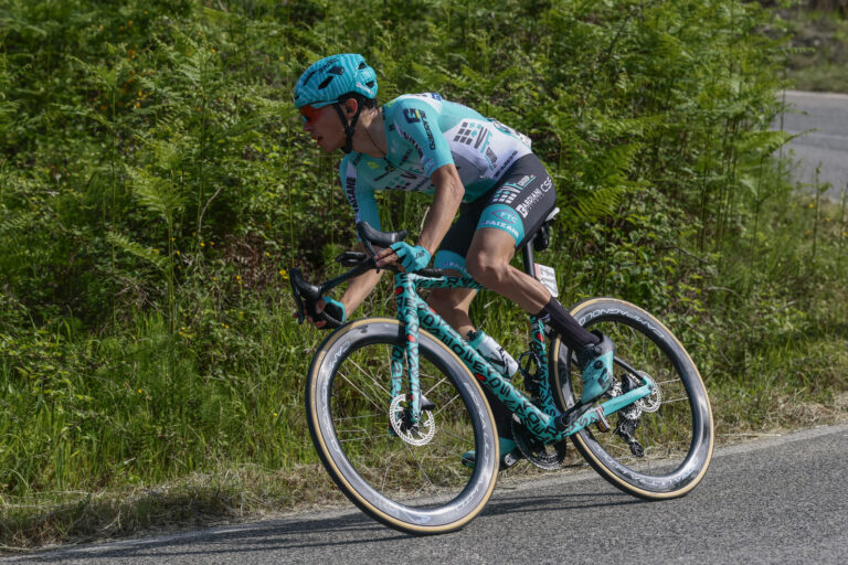 VF GROUP BARDIANI-CSF FAIZANÈ: GIRO D’ITALIA. MANUELE TAROZZI ALL’ATTACCO NELLA PRIMA TAPPA.