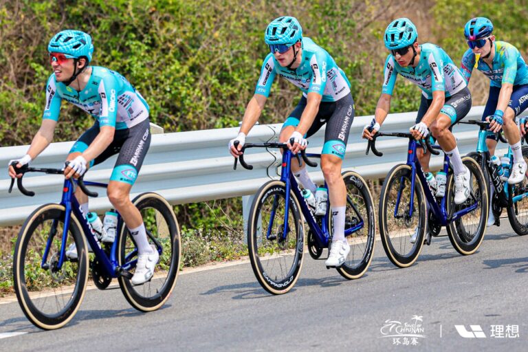 BARDIANI-CSF 7 SABER FEATURE IN QUEEN STAGE: MARTINELLI 7TH, TURCONI 9TH